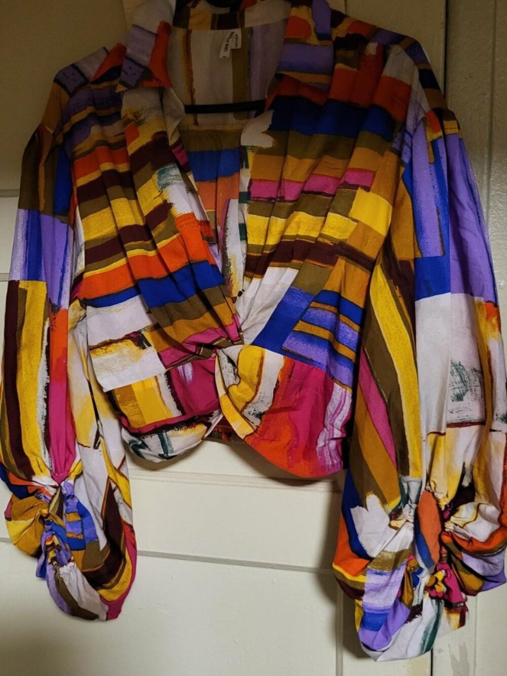Beautiful Multi Color Top Size L